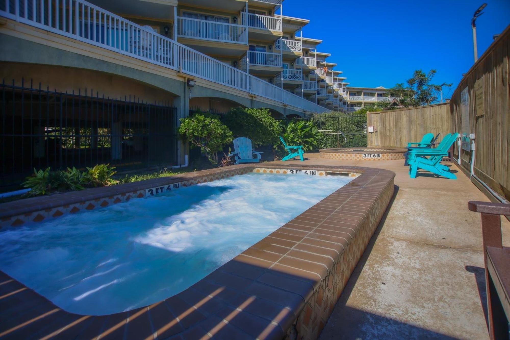Sea-Renity Heated Pools Steps To The Beach Galveston Kültér fotó